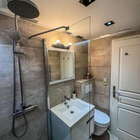 L'elegant - Particulier Historique Appartamento *